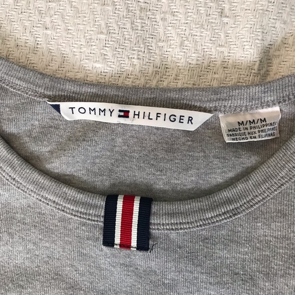 MUST GO VTG Tommy Hilfiger Long Sleeve Gray Top - Picture 4 of 6